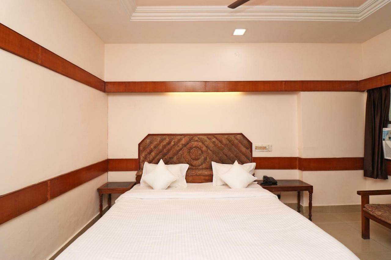 Spot On 37002 Hotel Natraj Bilāspur Camera foto